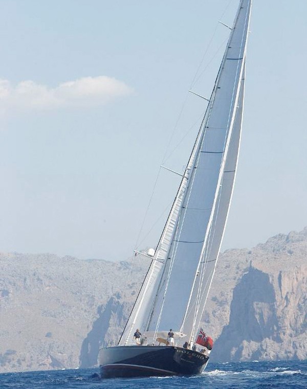 Yacht BOLERO, Farocean Marine (Pty) CHARTERWORLD Luxury Superyacht